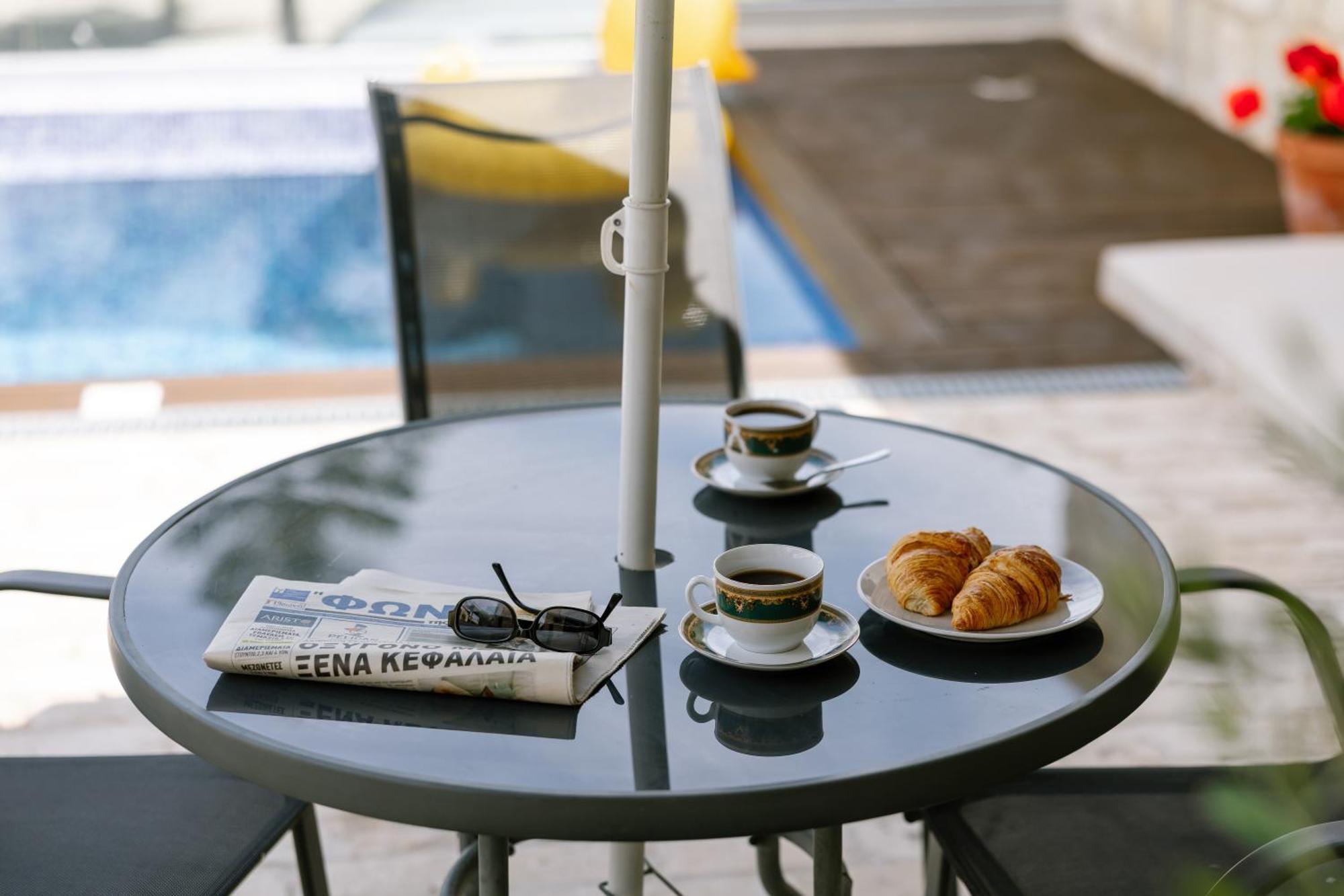 Vakantiehuis Stonehouse With Private Swimming Pool