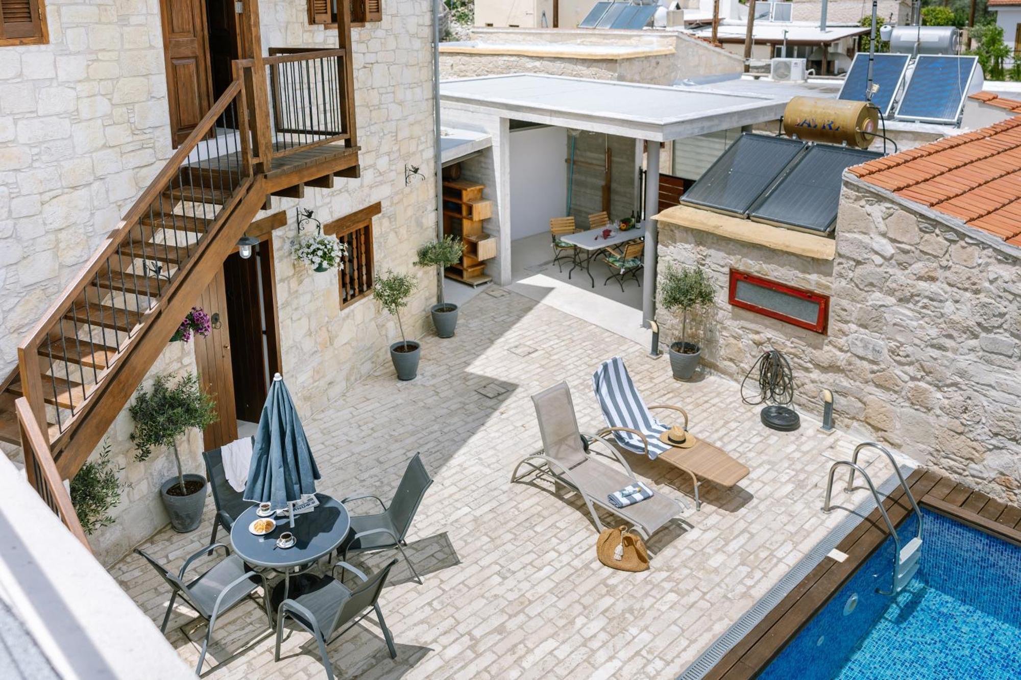 Stonehouse With Private Swimming Pool Kallepia